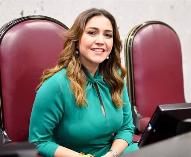 Entre Rosa María y Anilú candidatura de Morena en Veracruz