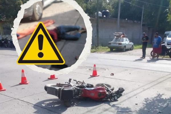 ¡No llevaba casco! Motociclista se accidenta en Tierra Blanca y termina inconsciente