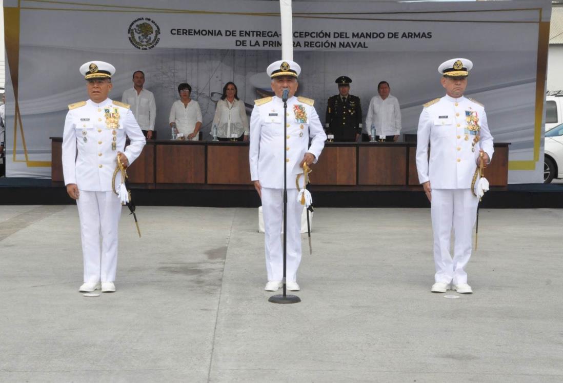 Carlos Eduardo L´Eglise Escamilla recibió el mando de la Primera Región Naval en Veracruz