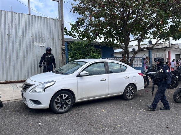 Ladrón roba auto y atropella a la dueña en colonia Ylang Ylang, en Boca del Río