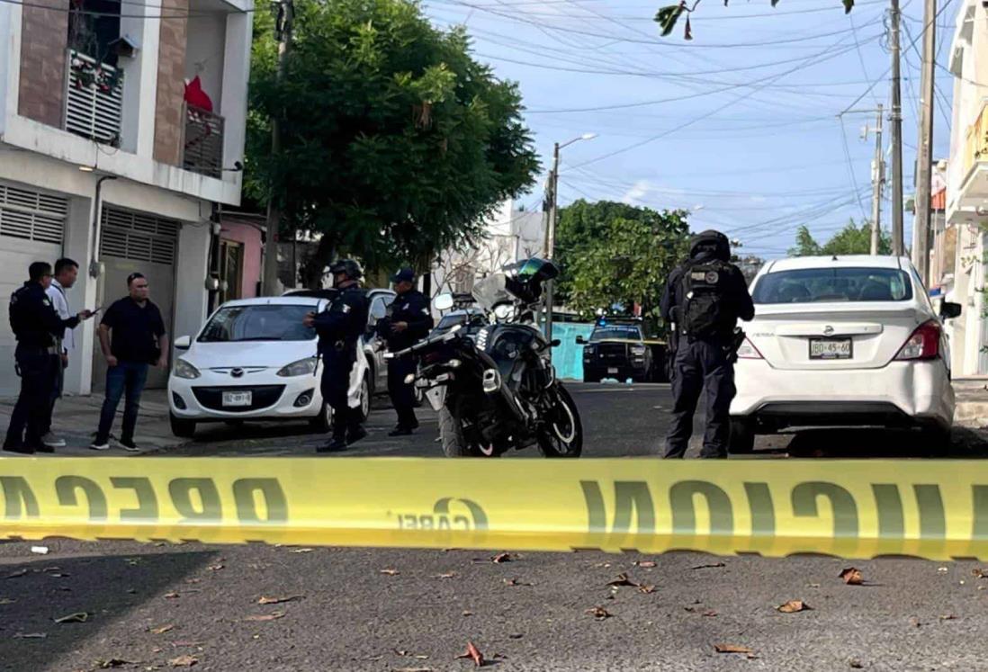 Ladrón roba auto y atropella a la dueña en colonia Ylang Ylang, en Boca del Río