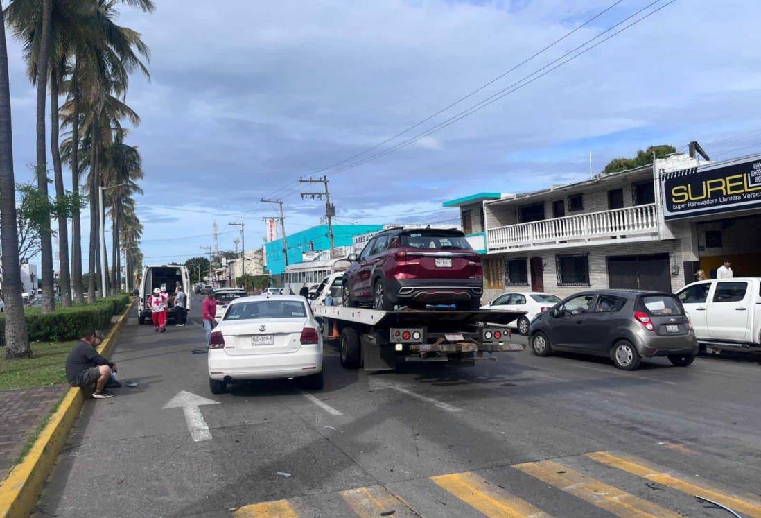 Mujer de la tercera edad se accidenta en calles de la colonia Centro de Veracruz