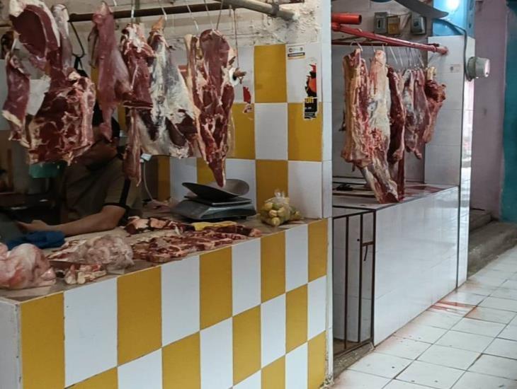 ¿Cuánto cuesta la carne de res y cerdo en Moloacán?