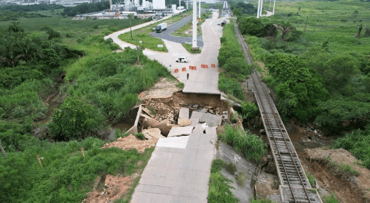 IP: Construye puente e invierte 25 millones de pesos