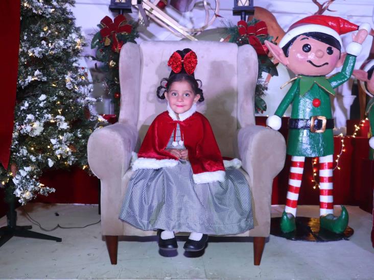 Encienden el árbol de Navidad en el "corazón" de Boca del Río