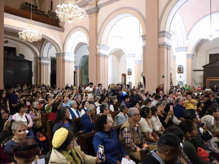 Realizan concierto navideño en la Catedral de Veracruz