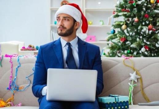 ¿Cuánto deben pagarte si trabajas en Navidad y Año Nuevo?