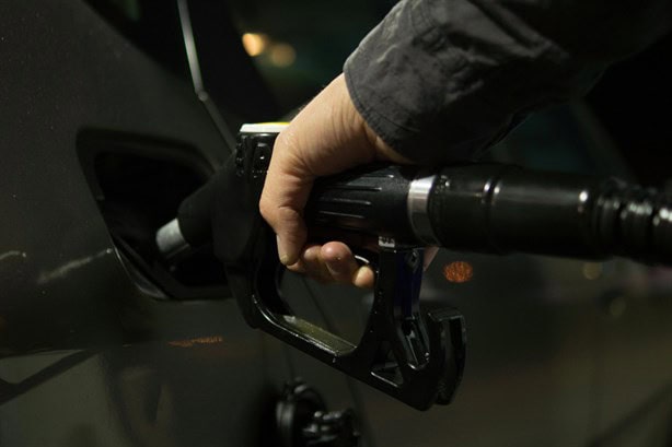 Gasolina subirá en 2025: Conoce los nuevos precios desde enero