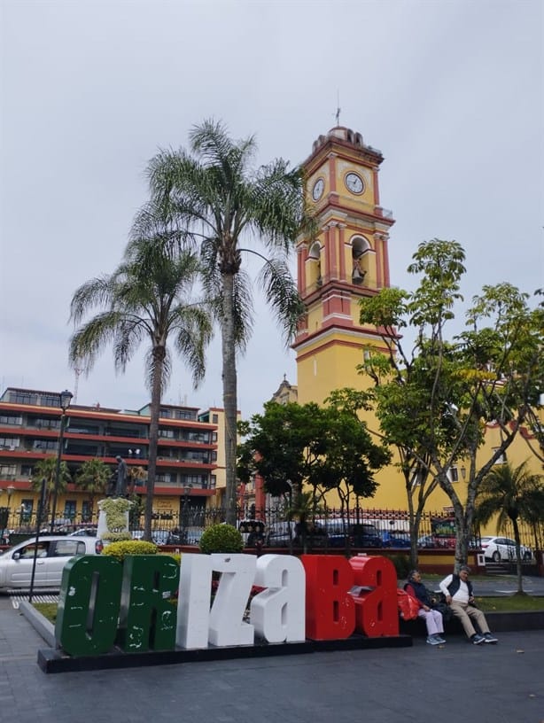 Orizaba celebra la música de Cri Cri, el Grillo cantor, en sus calles