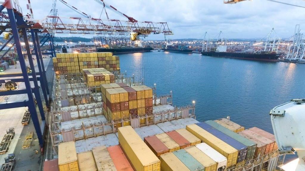 Disminuyen 12% las exportaciones en Veracruz: INEGI