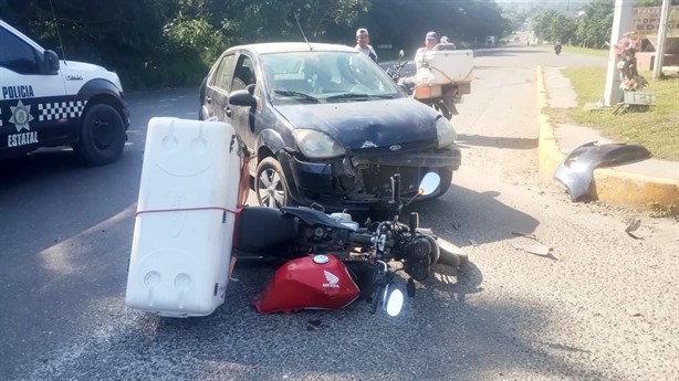 Motociclista resulta lesionado tras choque frontal en Martínez de la Torre