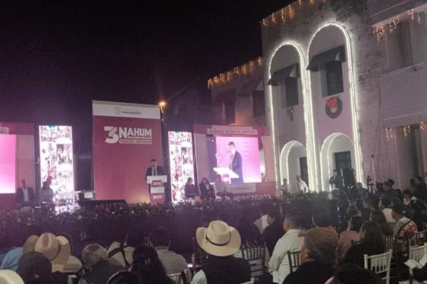 Alcalde de Ixtaczoquitlán rinde tercer informe con división en el Cabildo