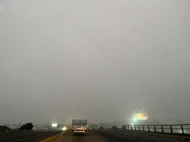 Niebla sorprende en calles de Veracruz y Boca del Río