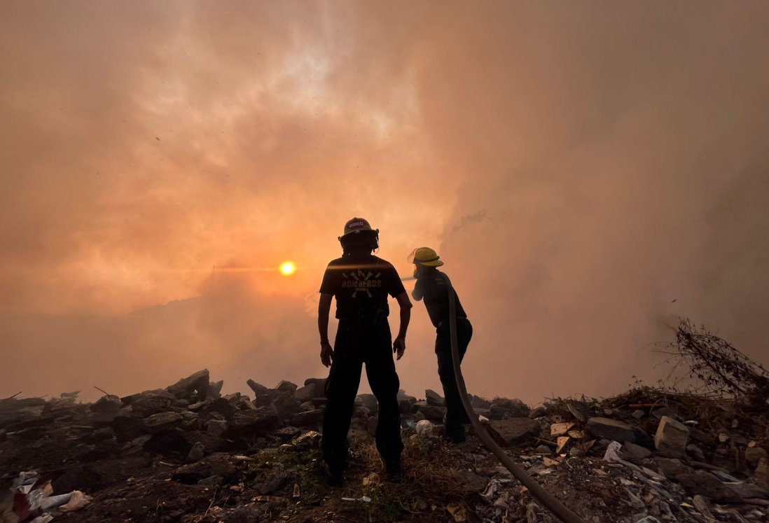 Ejército Mexicano activa Plan DN-III-E por incendio en basurero clandestino de Lomas del Angel