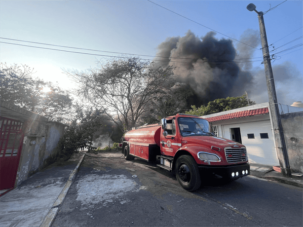 Incendio en Lomas del Angel se extiende por más de tres horas | VIDEO