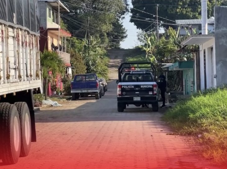 En plena vía púbica, hombre es hallado sin vida en Tlapacoyan