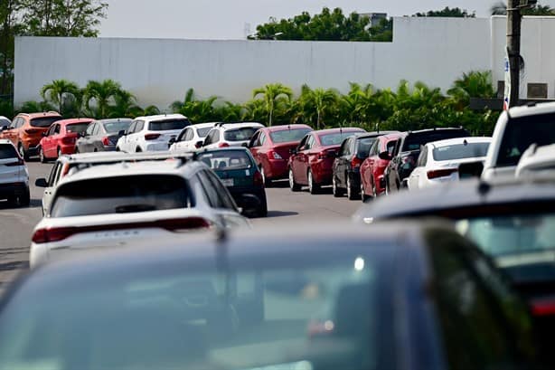 Centros de verificación vehicular en zona conurbada de Veracruz - Boca del Río registran gran afluencia