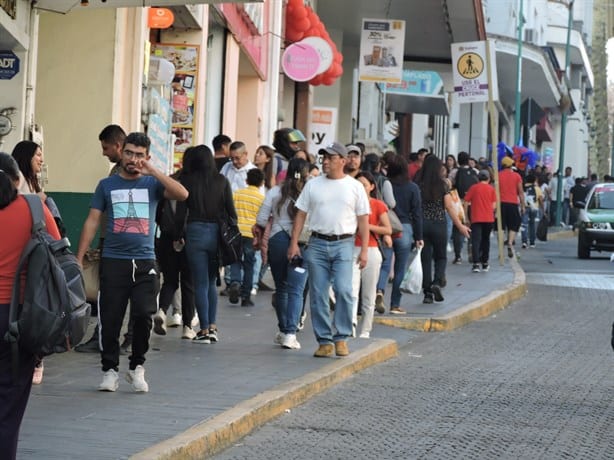 Así luce el centro de Xalapa, por compras de última hora por fin de año