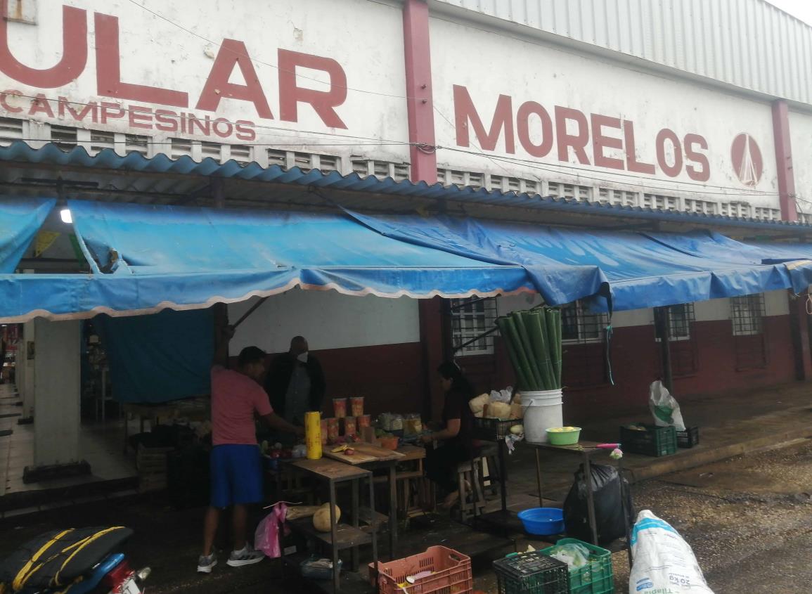 La actividad comercial no paró este 1 de enero en el Mercado Morelos l VIDEO