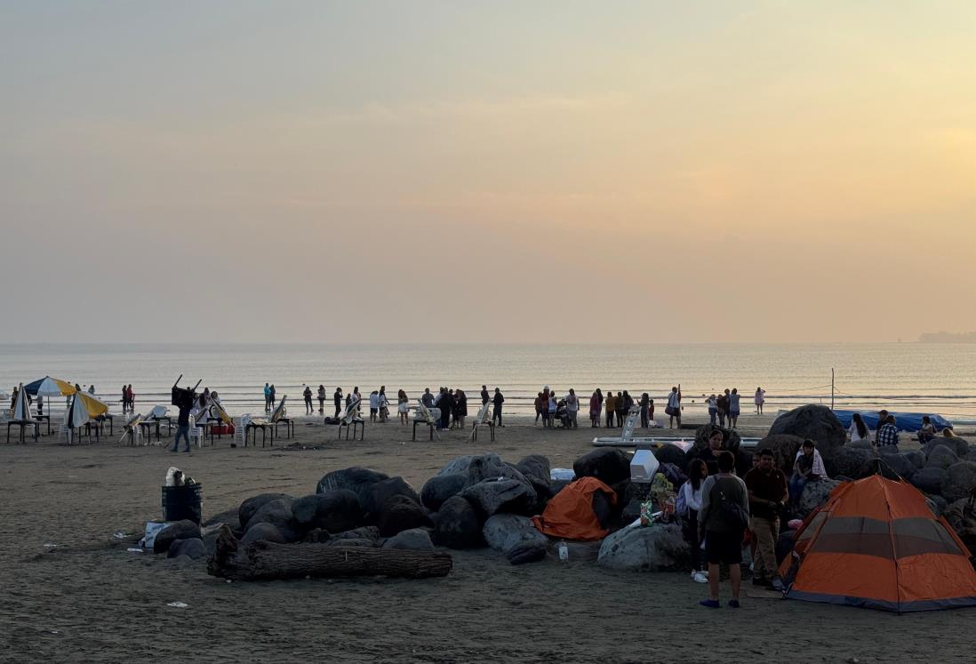 Veracruzanos disfrutaron de los primeros rayos del sol de este 2025