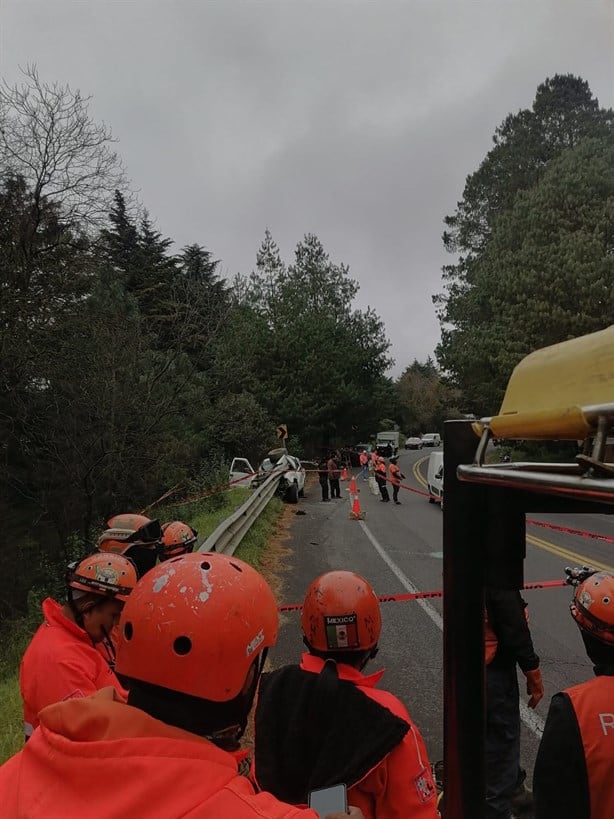 Fatal accidente en Encino Gacho deja un muerto y una lesionada