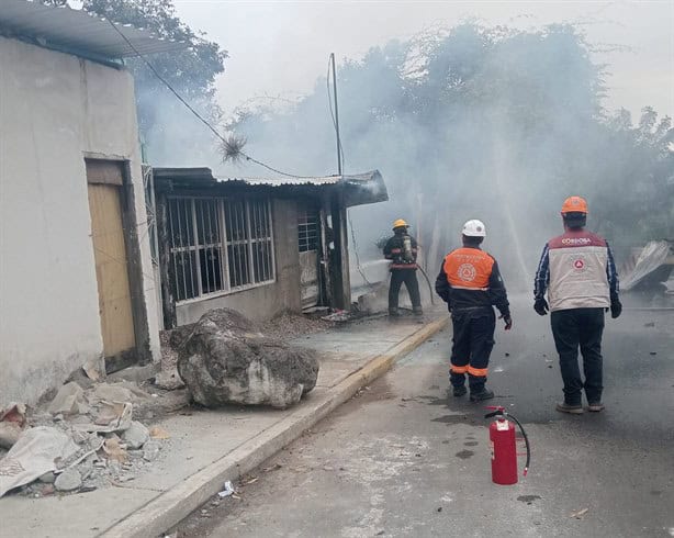 Humilde vivienda termina reducida a cenizas en colonia de Córdoba