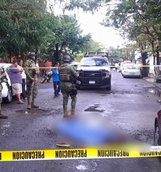 Vecinos de Boca del Río lloran por doña Nelly; la abuelita fue atropellada por un camión urbano