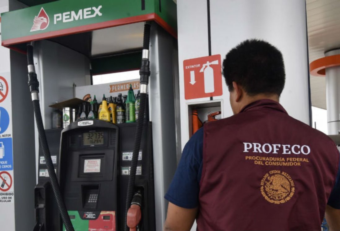 Profeco lanza campaña contra gasolineras que "se pasan de listas" en México