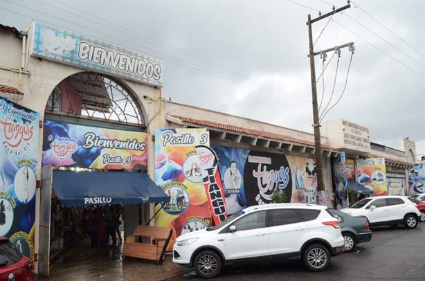 Locatarios del tianguis de Boca del Río se suman al evento Regalando Sonrisas de Imagen de Veracruz y Club de Leones | VIDEO