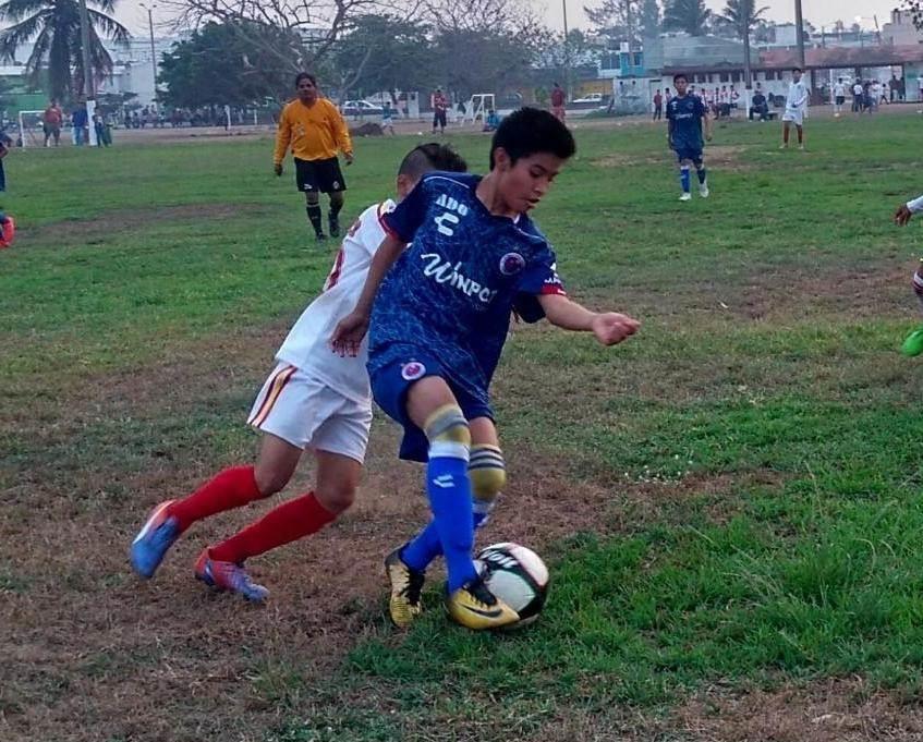 Alzan el telón de la Copa  Corona de Reyes