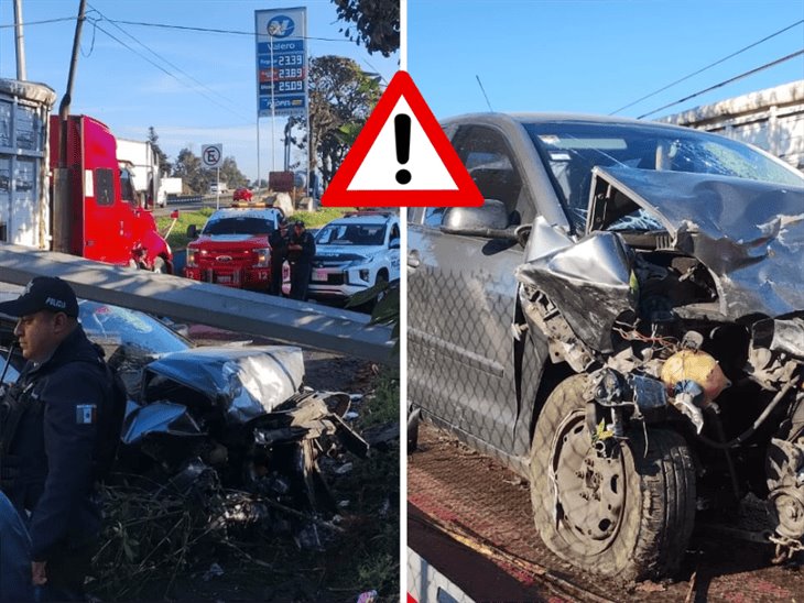 Se registra aparatoso accidente en la autopista Puebla-Córdoba; auto derribó poste