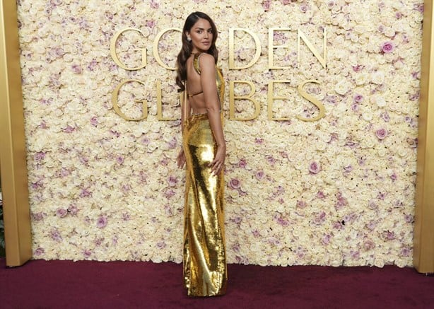 Celebridades deslumbran en la alfombra roja de los Globos de Oro 2025