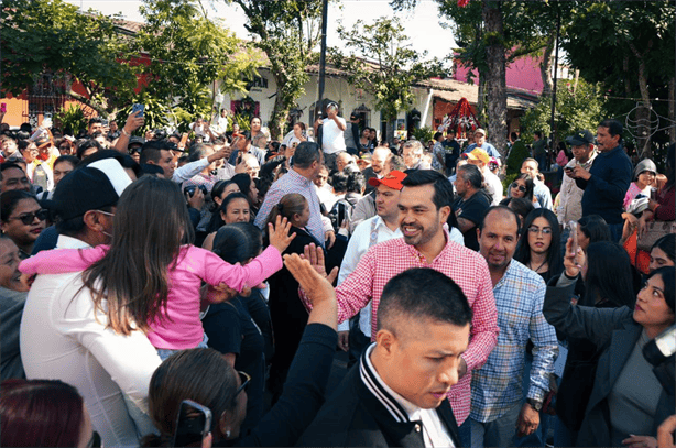 ¡Máynez en Coatepec! tras visitar Xalapa, dirigente de MC partió rosca en el Pueblo Mágico