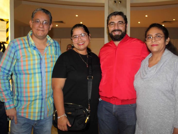 Actores veracruzanos presentan ´Hagamos un musical´