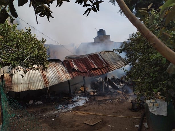 Tragedia en La Haciendita: incendio consume humilde vivienda en Banderilla