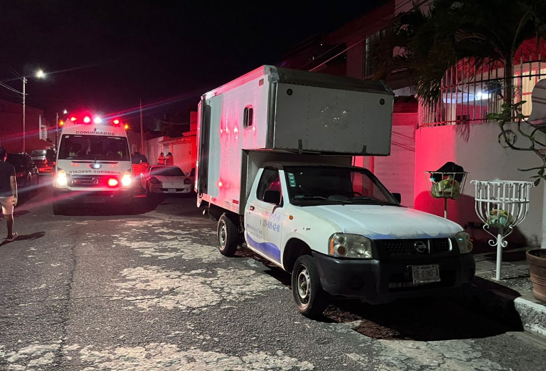 Encuentran hombre sin vida en camioneta de estética canica en Costa de Oro | VIDEO