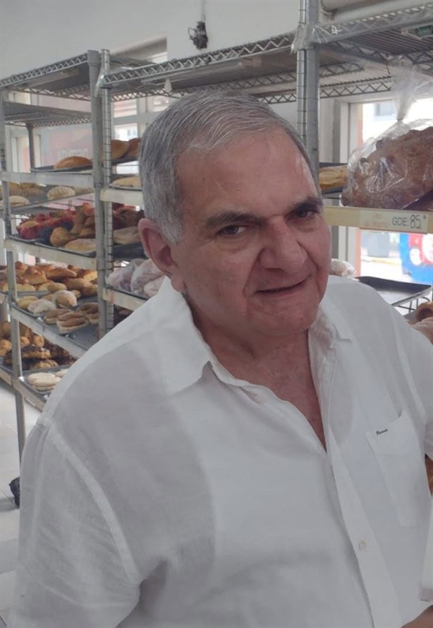 Hay filas para comprar la rosca de Día de Reyes en panaderías de Veracruz