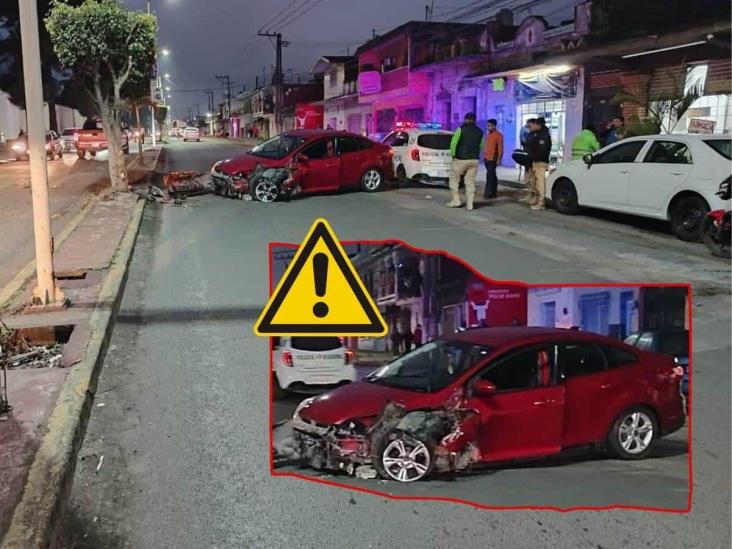 Pudo ser una tragedia; tremendo accidente en la carretera Orizaba-Tehuacán