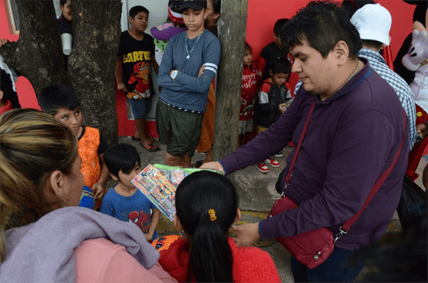 Comunidad LGBTI de Veracruz celebra el Día de Reyes con entrega de juguetes