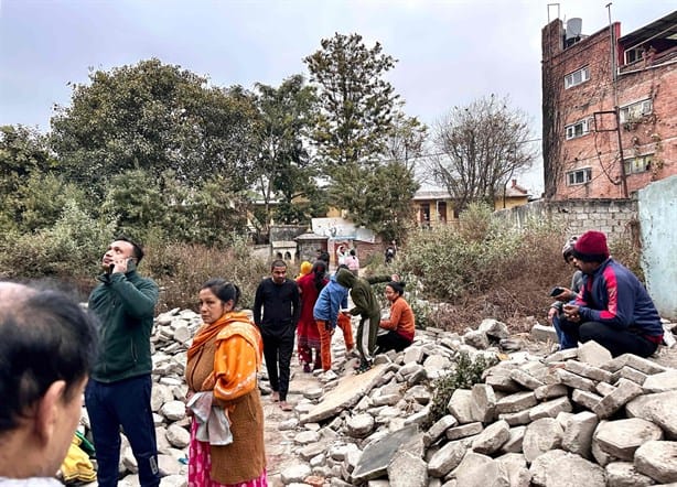 FOTOS Y VIDEO: Terremoto de magnitud 7.1 en el Tibet suma 95 muertos y cientos de heridos