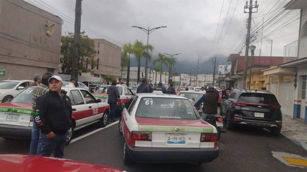 Taxistas de Orizaba acusan tortuguismo y abandono con Cuitláhuac (+VIDEO)