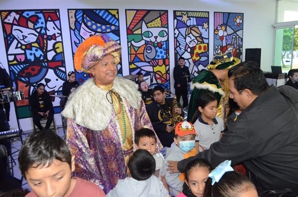 Cientos de niños del Criver festejaron el tradicional Día de Reyes