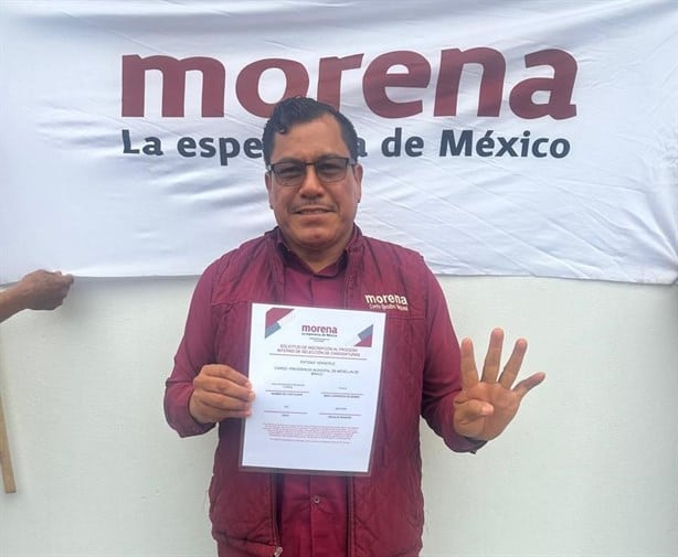 Magdaleno Rosales busca candidatura de Morena para alcaldía de Medellín de Bravo en elecciones 2025