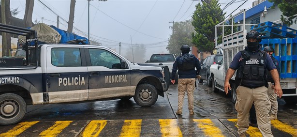 Cierran calle en Xalapa por asalto a cuentahabiente, le quitaron más de 50 mil pesos