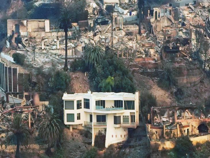 Conoce a las estrellas de Hollywood que salvaron sus casas de los incendios de California