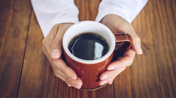 ¡Es por tu bien! Estudio revela el mejor horario para tomar café