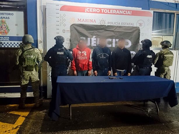 Un fallecido y tres detenidos tras balacera en Poza Rica