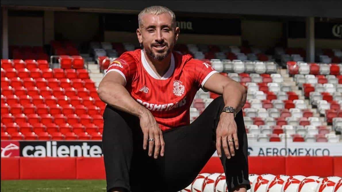 Para Mohamed, Héctor Herrera no está listo