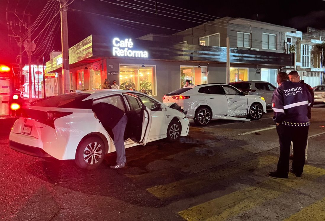 Accidente en el fraccionamiento Reforma deja un lesionado y daños materiales