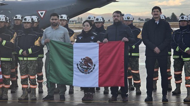 México envía equipo de expertos para enfrentar incendios en California